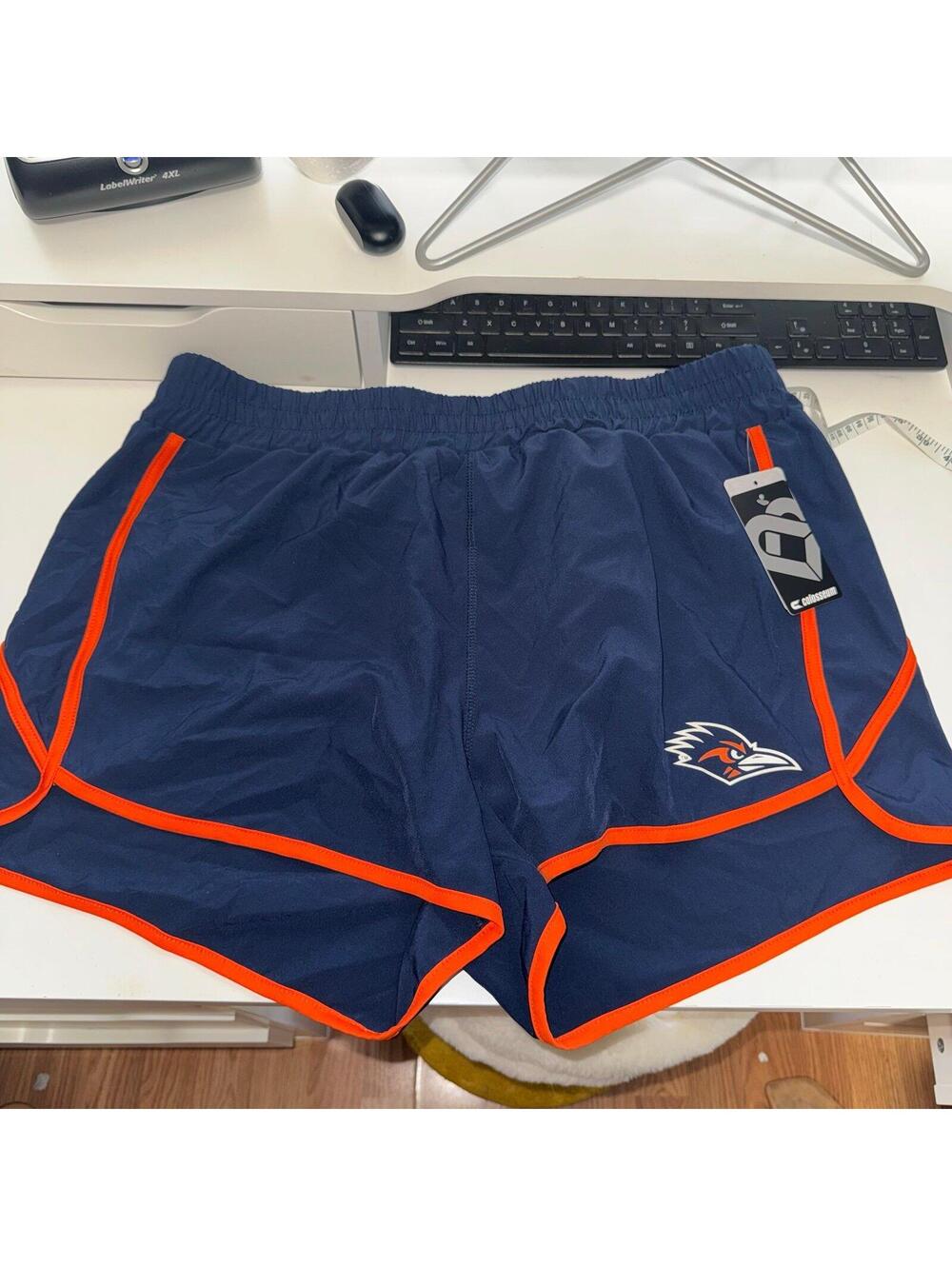 UTSA Roadrunners athletic shorts from the brand Colosseum